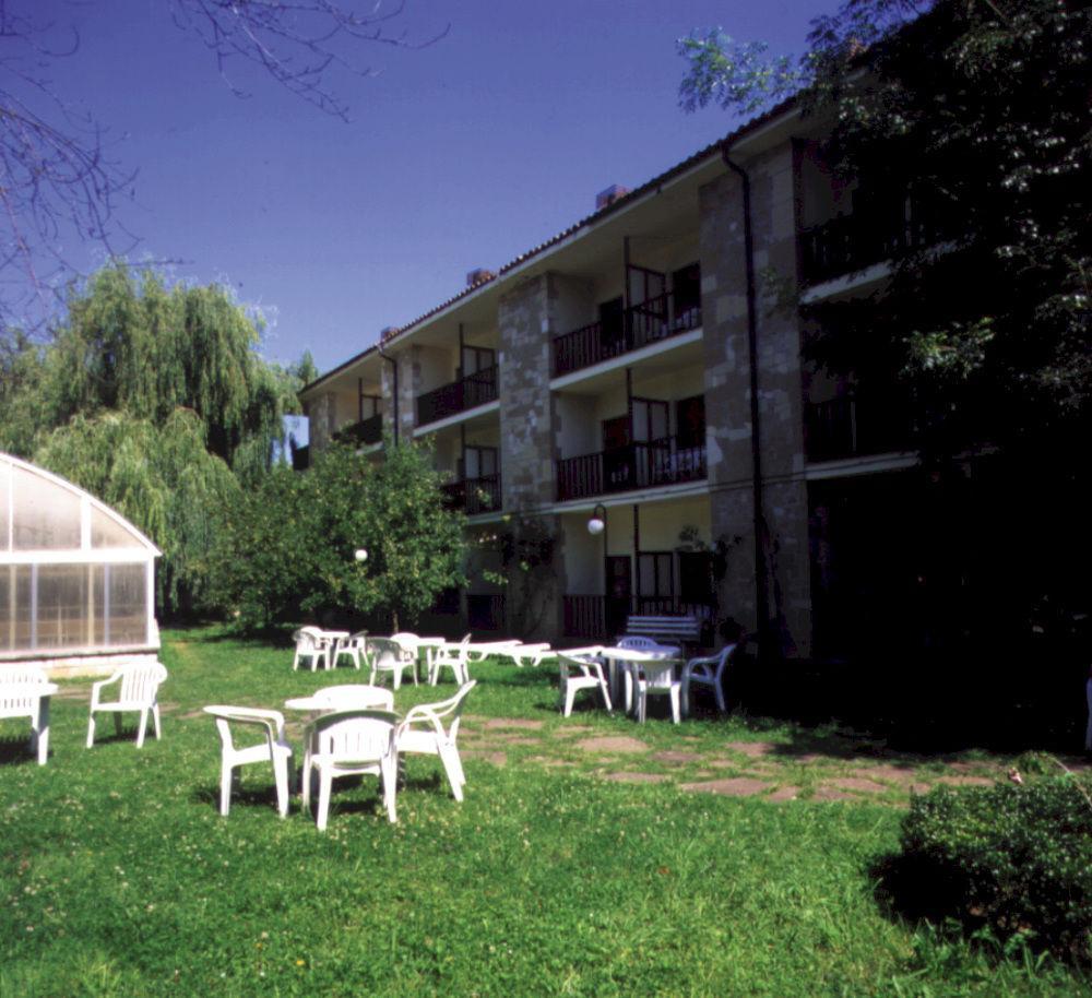 Hotel Termas De Lierganes Exterior photo